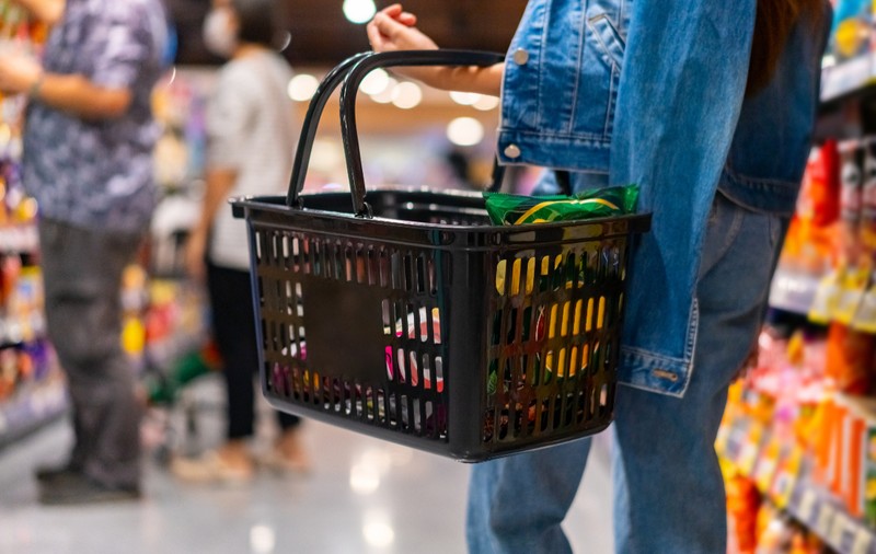Primul magazin alimentar gratuit din America de unde cumpărătorii pleacă cu cărucioare pline, fără obligații