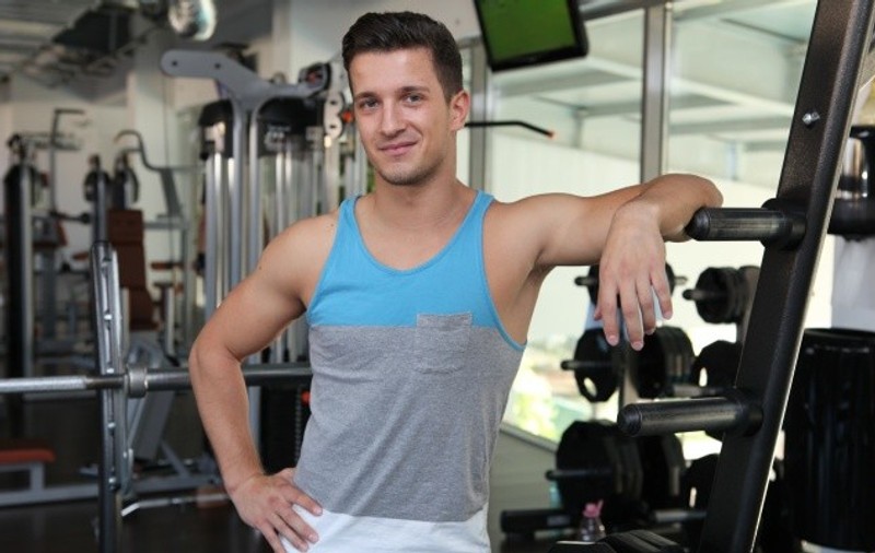 VIDEO! Sport cu Neby: 5 exerciţii minune pentru începători, dar şi avansaţi! Curioşi?