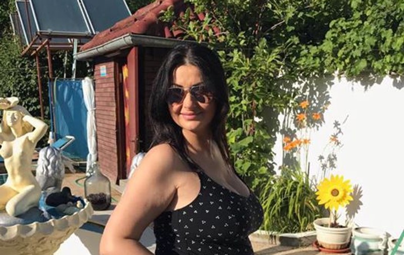 Gabriela Cristea a început pregătirile pentru fetița ei. Vedeta va naște curând. Ce sfat i-a dat Oana Roman