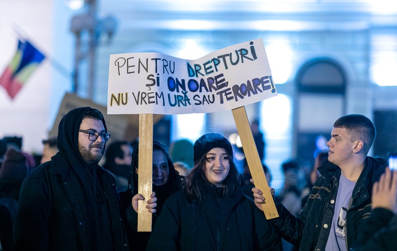 Ce fac eu? Și ce putem face toți ca să nu decădem în tiranie