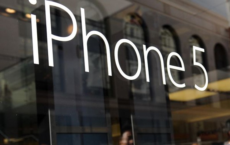 Apple pregăteşte lansarea lui iPhone 5S. Vezi cu ce vine nou!