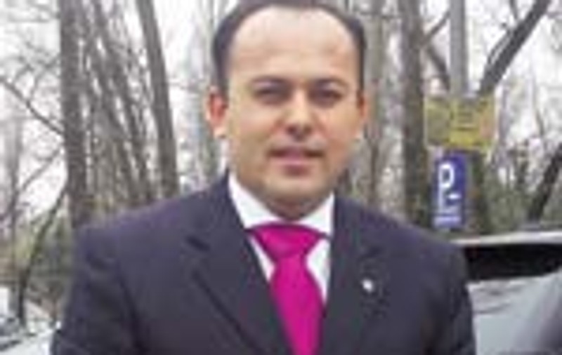 'Cioaca, vino sa joci la Poli!'