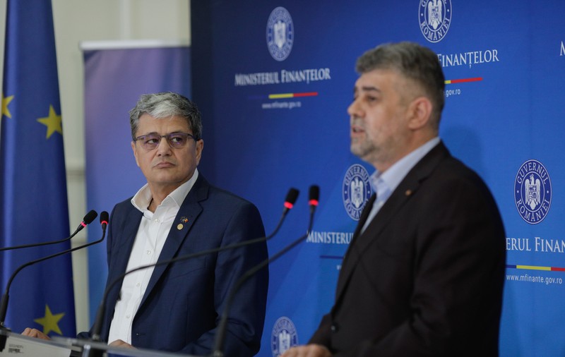 Fără festivaluri și concerte din bani publici în 2023. Condițiile puse primăriilor pentru petrecerile de Crăciun și Revelion