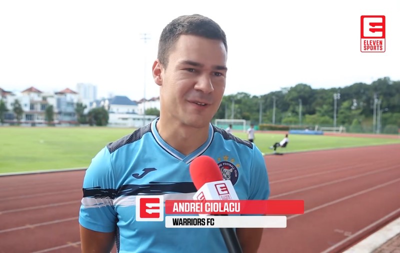 Fotbalistul român Andrei Ciolacu, primit ca o vedetă în Singapore. ”Sper să prind echipa națională” / VIDEO
