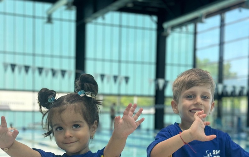 Swimming Team: Impactul pozitiv al înotului asupra corpului și psihicului în timpul anului școlar