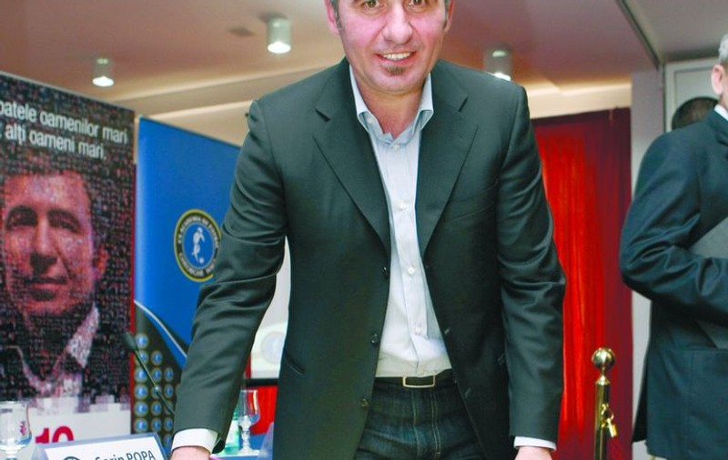 Hagi s-a pus pe treabă!