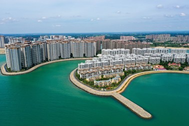 Ocean Flower Island, un imens proiect imobiliar de 24 de miliarde de dolari, a fost dezvoltat de Evergrande pe un arhipelag artificial la nord de insula Hainan | Foto: Hepta