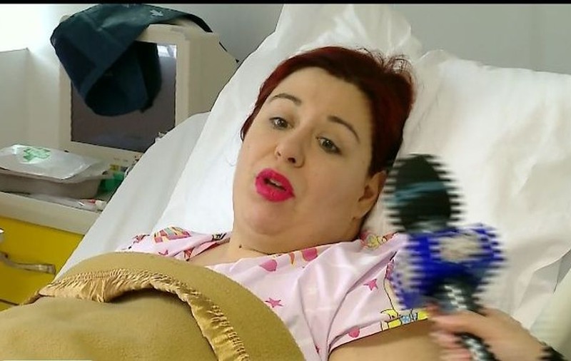 MĂMICA OANA ROMAN îşi va duce bebeluşul acasă! Vezi când va fi EXTERNATĂ vedeta!