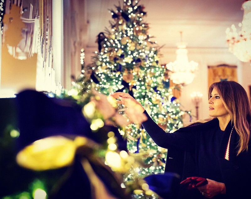 FOTO & VIDEO | Cum arată decorațiunile de Crăciun de la Casa Albă. Melania Trump a lucrat la ele 4 luni