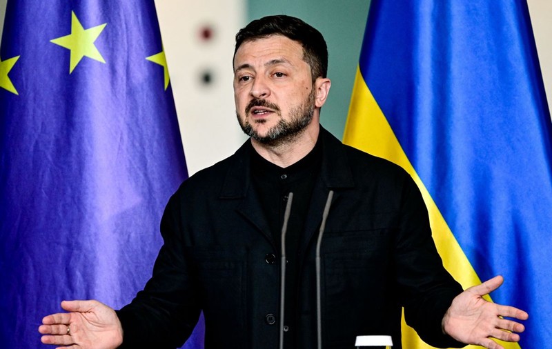 Cele trei condiții puse de Volodimir Zelenski pentru o posibilă întrevedere cu Vladimir Putin: „Să oprim măcelul”