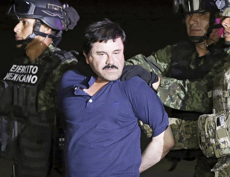 Joaquin 'El Chapo' Guzman, în momentul capturării Foto: EPA
