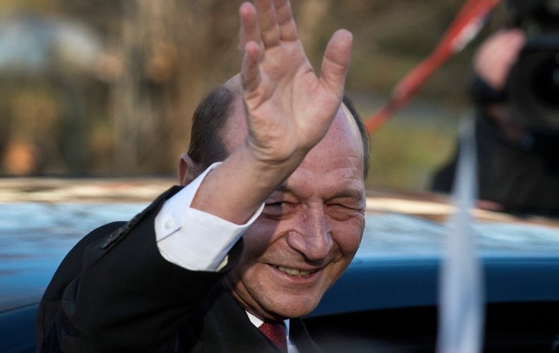 Traian Băsescu, operat pe inimă la Paris. Care este starea fostului președinte