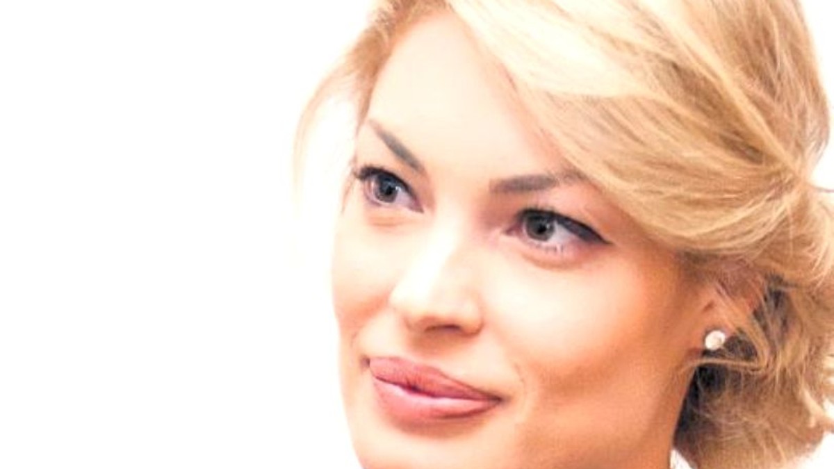 Adevărata relație dintre Valentina Pelinel și prima soție a lui cristi Borcea. Cum se înțelege, de fapt, cu Mihaela Borcea