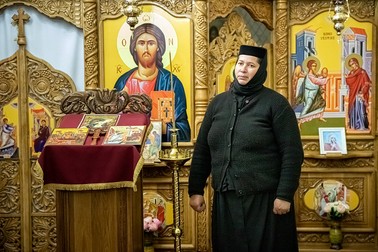 Maica stareță Teodora, în interiorul mănăstirii