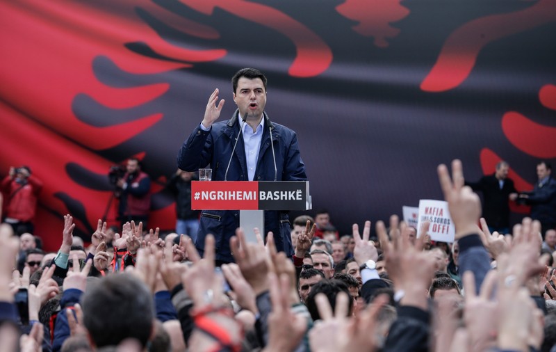 Proteste în Albania, inspirate după cele din România. 10.000 de oameni au cerut un Guvern tehnocrat