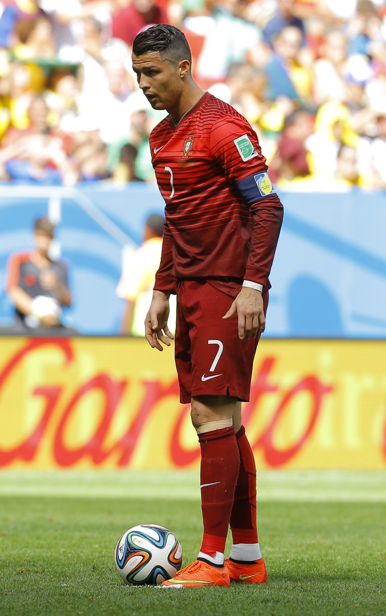 Cristiano Ronaldo și noul lui look FOTO: EPA