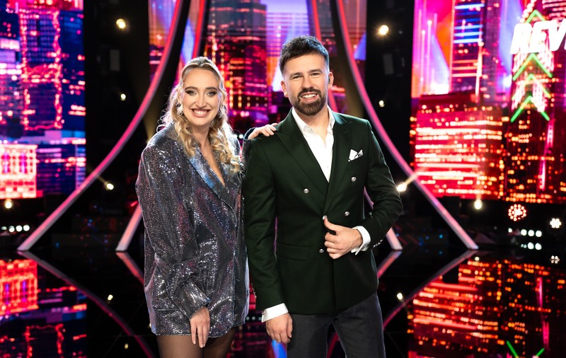 Revelion la Antena 1. 10 motive pentru care nu ar trebui să ratezi show-ul prezentat de Ilona Brezoianu și Florin Ristei