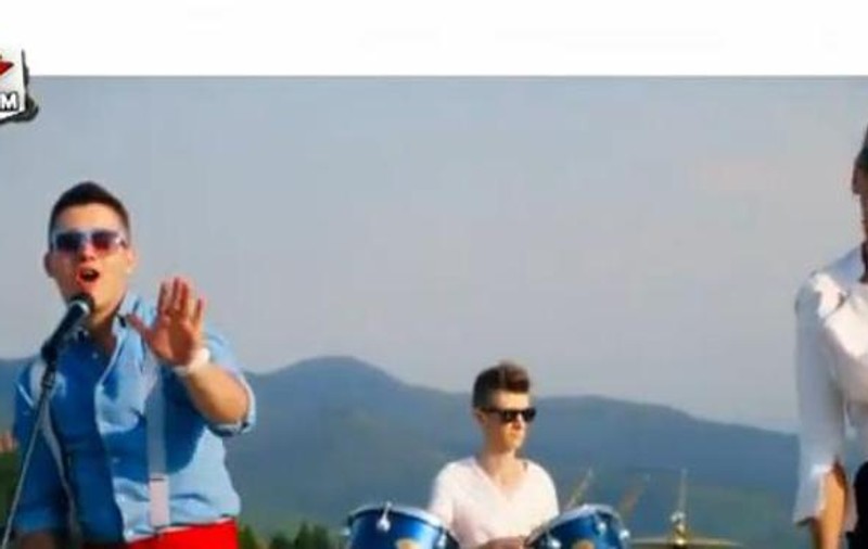 Adrian Țuțu a lansat primul VIDEOCLIP! Uite cum s-a TRANSFORMAT câștigătorul primei ediții ”Românii au talent”!