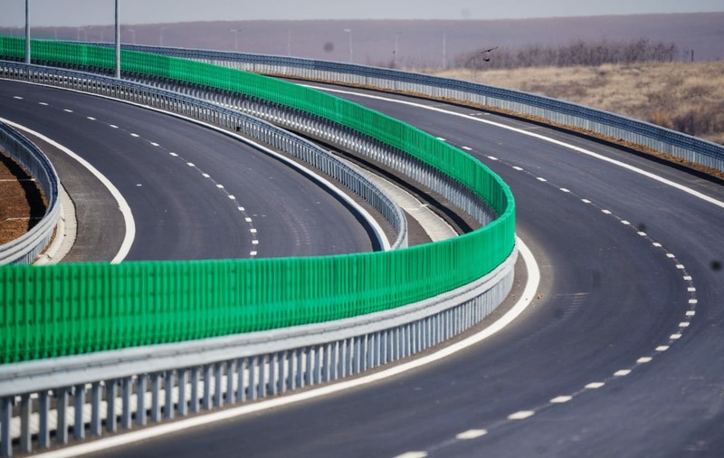 Sorin Grindeanu anunţă când se va da în circulaţie primul lot al Autostrăzii Sibiu-Piteşti