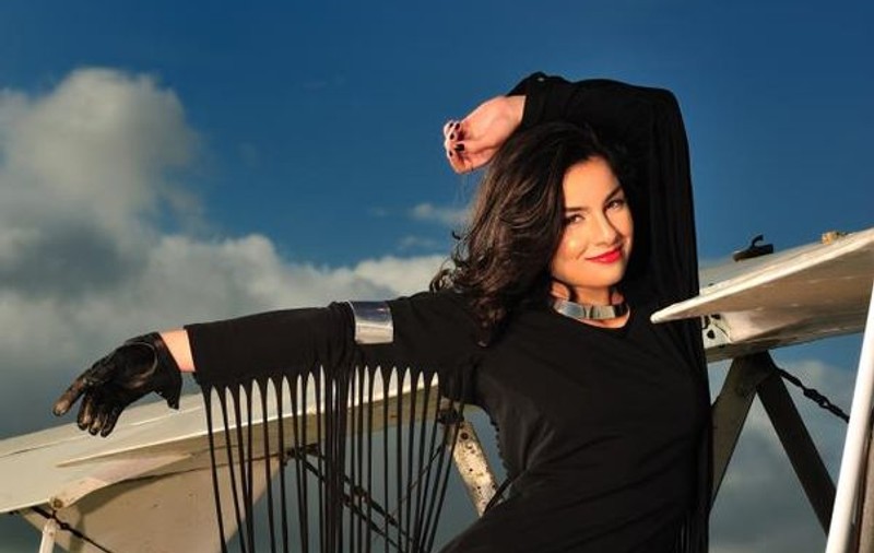 Oana Tache: "Nu mă consider vedetă, dar am admiratori"