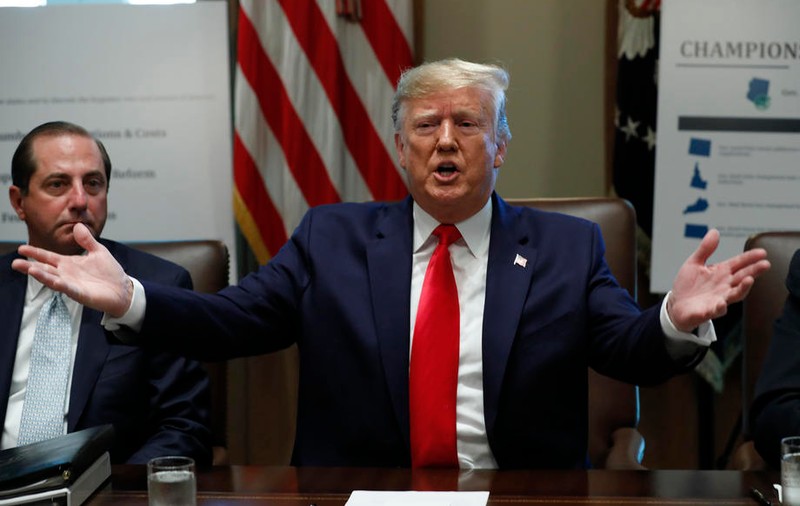 Un nou pas spre destituirea lui Donald Trump. Camera Reprezentanților a votat o rezoluţie care stabileşte următorii paşi ai procedurii impeachment
