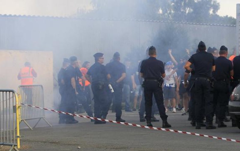 Bastia riscă suspendarea din cauza suporterilor. Aceștia s-au bătut cu poliția la meciul cu Marseille