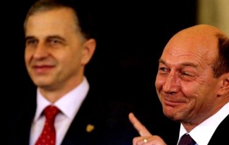 Dezbaterile electorale care au decis soarta alegerilor în ultimii 30 de ani. Singura confruntare de la alegerile prezidențiale 2019, cu doar 3 din 14 candidați, fără  dezvăluiri și surprize