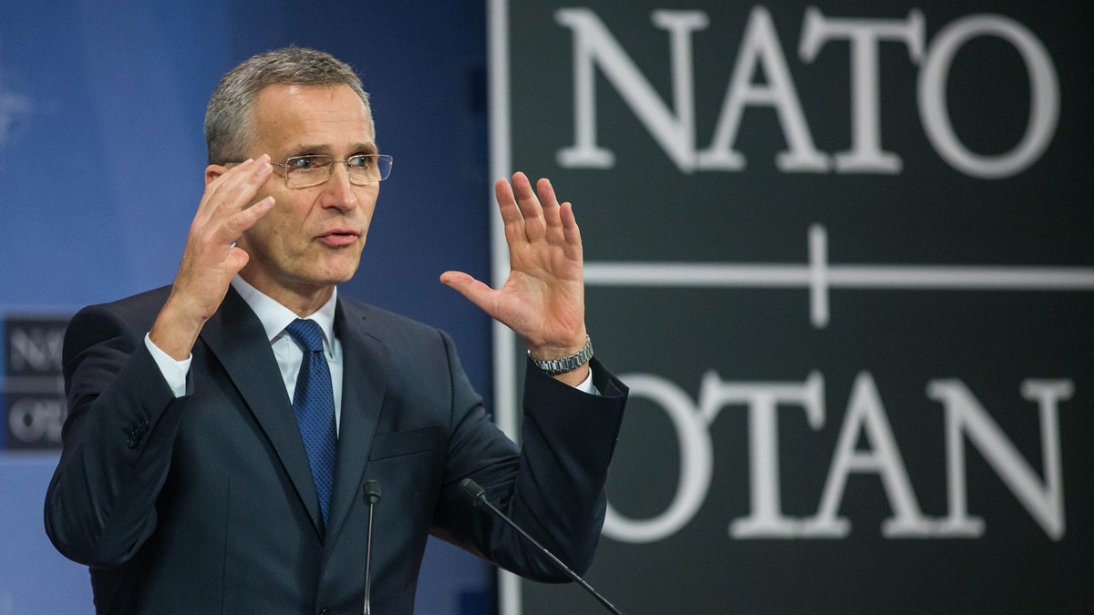 Jens Stoltenberg, la reuniunea NATO de la Bruxelles