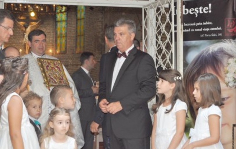 Seamănă, dar nu răsare! Pentru preşedintele Camerei Deputaţilor, Valeriu Zgonea, ITALIANA este ACELAŞI LUCRU cu LATINA!