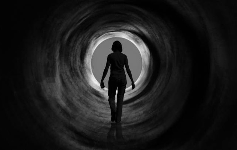Bizar: Top 4 sinucideri misterioase. Cum îţi explici asta?