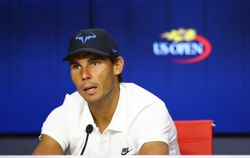 Rafael Nadal și-a făcut implant de păr în valoare de 9.000 de euro. Când se va observa schimbarea de look și cum arată acum sportivul / VIDEO