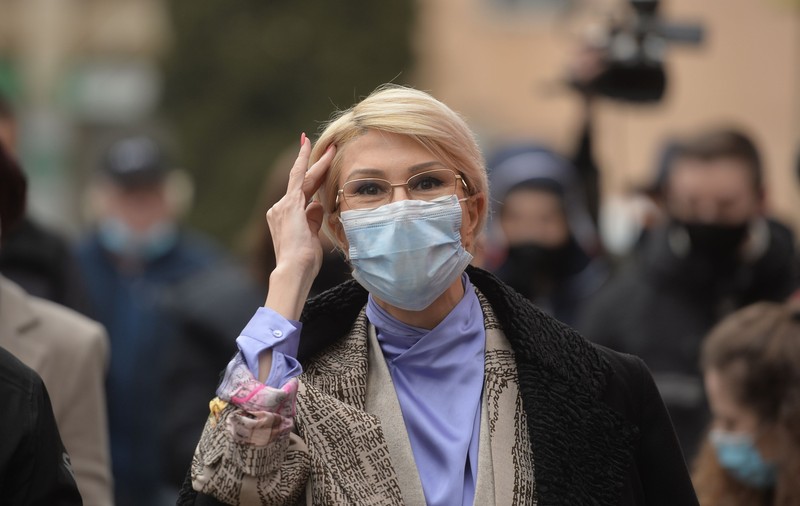 Ministrul muncii: „Sunt persoane angajate la stat cu salarii nete de 50.000 de lei pe lună. Nu spun unde, că ne trezim cu reacții adverse”