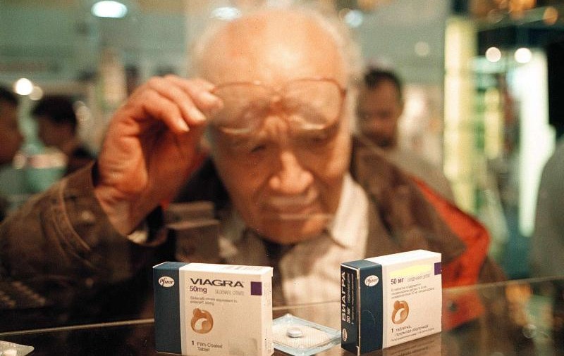 Viagra gratis pentru mexicanii de peste 70 de ani