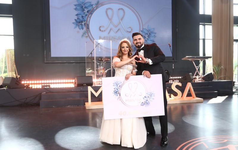 Delia și Liviu au câștigat „Mireasa”, sezonul 9. Au plecat acasă cu premiul de 40.000 de euro