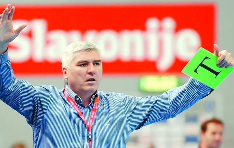 Omer şi Paleu, prinşi cu mâţa-n sac