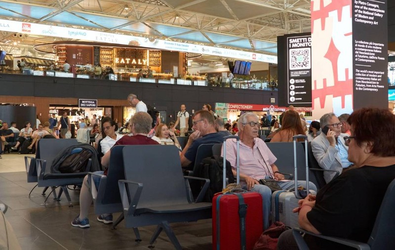 Românii care călătoresc în Italia ar putea rămâne blocați în aeroporturi: e grevă generală de 24 de ore