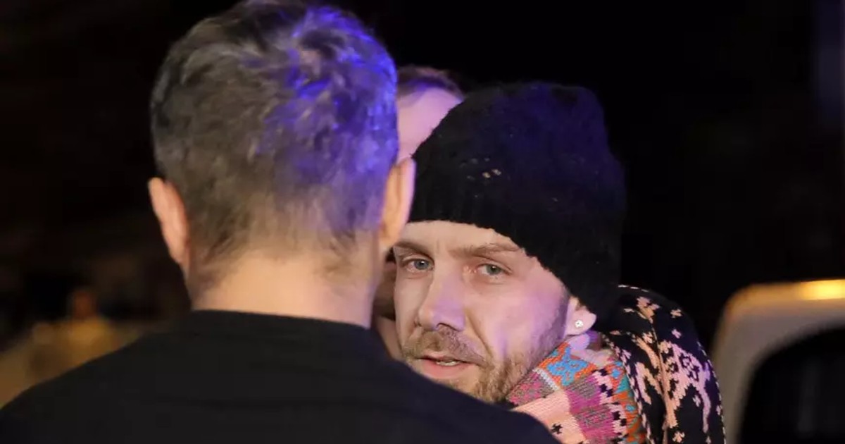 VIDEO Italienii, care extrădează cu greu românii fugiți la ei, se miră că medicul fals italian Matteo Politi, condamnat în România, pune poze din Hong Kong și nu e extrădat