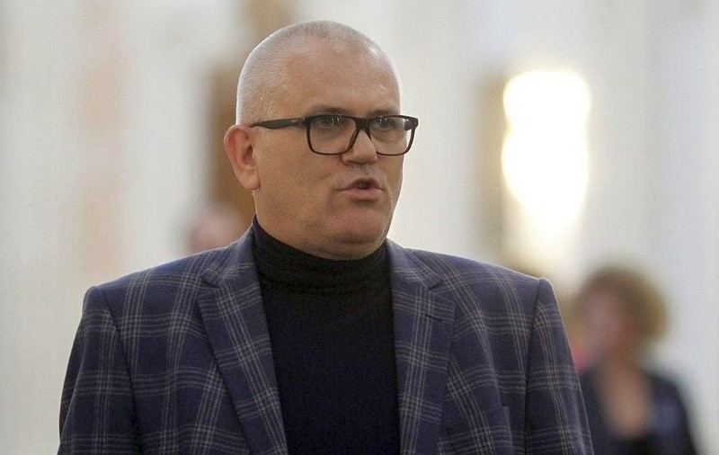 EXCLUSIV | Atmosferă tensionată pe holurile SNSPA, după acuzațiile aduse sociologului Marius Pieleanu. Remus Pricopie, acuzat că protejează „un abuzator și un impostor”