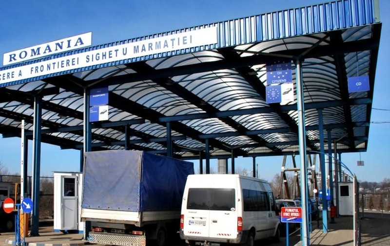 Trafic intens la vămi. Peste 20.000 de persoane au trecut prin punctele de frontieră