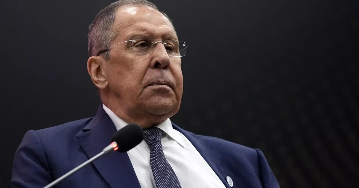 VIDEO Serghei Lavrov susţine că instructori francezi „lucrează deja în Ucraina”. „Reprezintă o ţintă legitimă pentru forţele noastre”