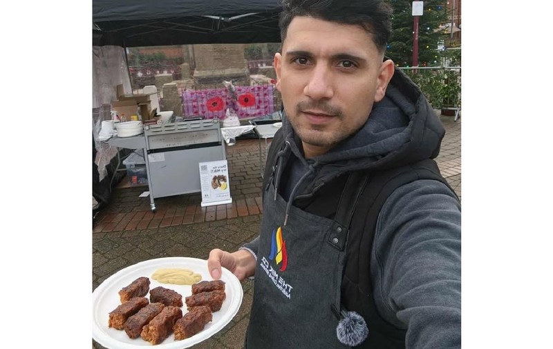 Cât costă micul românesc în Marea Britanie. The Mik Co, afacerea unui român din Nottingham: „Vreau să devină mai popular ca kebapul turcesc sau curryul indian”