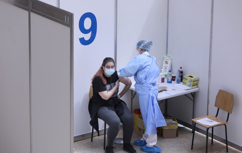Încă o zi cu peste 100.000 de persoane vaccinate anti-COVID în România