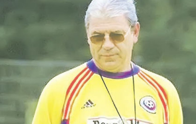 «Răzvan a greşit strategia»