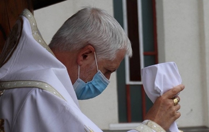 Florentin Crihălmeanu, episcopul greco-catolic de Cluj-Gherla, a murit. Era bolnav de COVID-19
