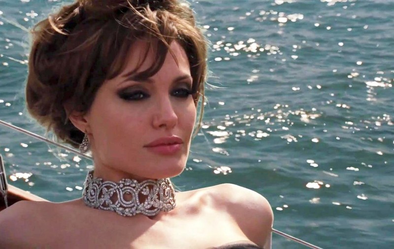 Clint Eastwood: "Angelina Jolie, în calitate de regizor, va crea o capodoperă"