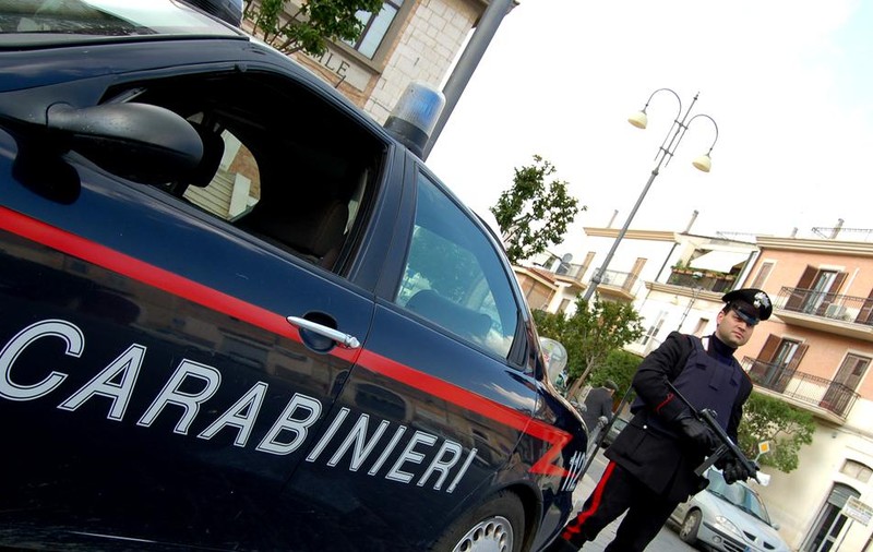 Ce a pățit un român care mituit polițiștii italieni. Le-a oferit 500 de euro, apoi a dublat suma