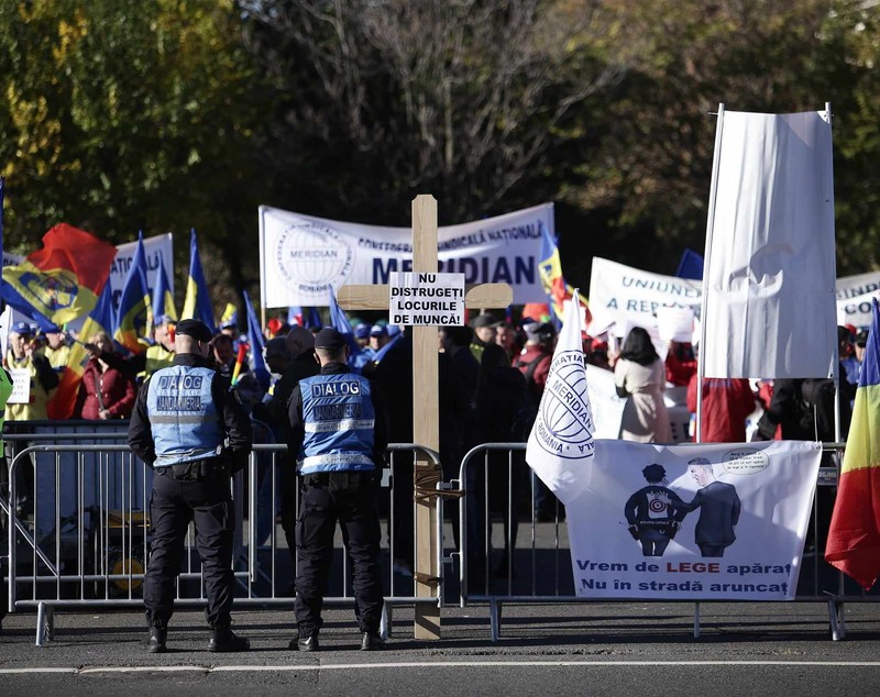 Sindicaliștii protestează la Guvern față de proiectul de lege al pensiilor. Care sunt principalele nemulțumiri