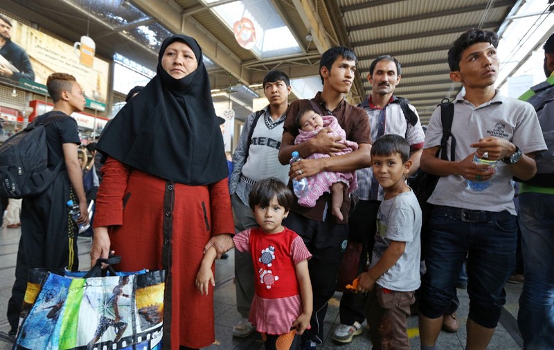O familie de migranți primește beneficii de peste 9.000 € lunar în capitala Austriei. „De ce să mai muncim?!”