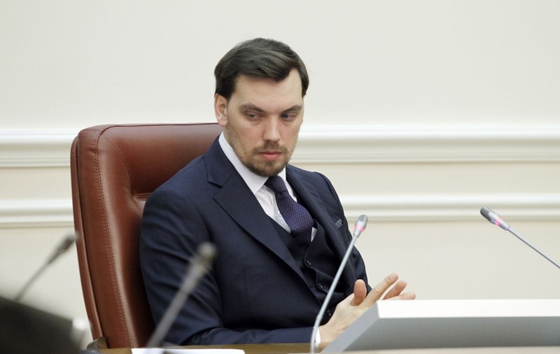 Guvernul ucrainean cade după doar cinci luni. Premierul și-a anunțat demisia, după ce l-a atacat pe președintele Zelenski