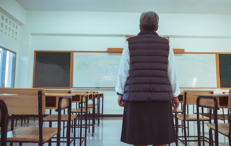 Ce spune o directoare despre o profesoară care și-a lovit elevii: „E greu din afară să vezi situația în care suntem noi puși în fața părinților și a copiilor”